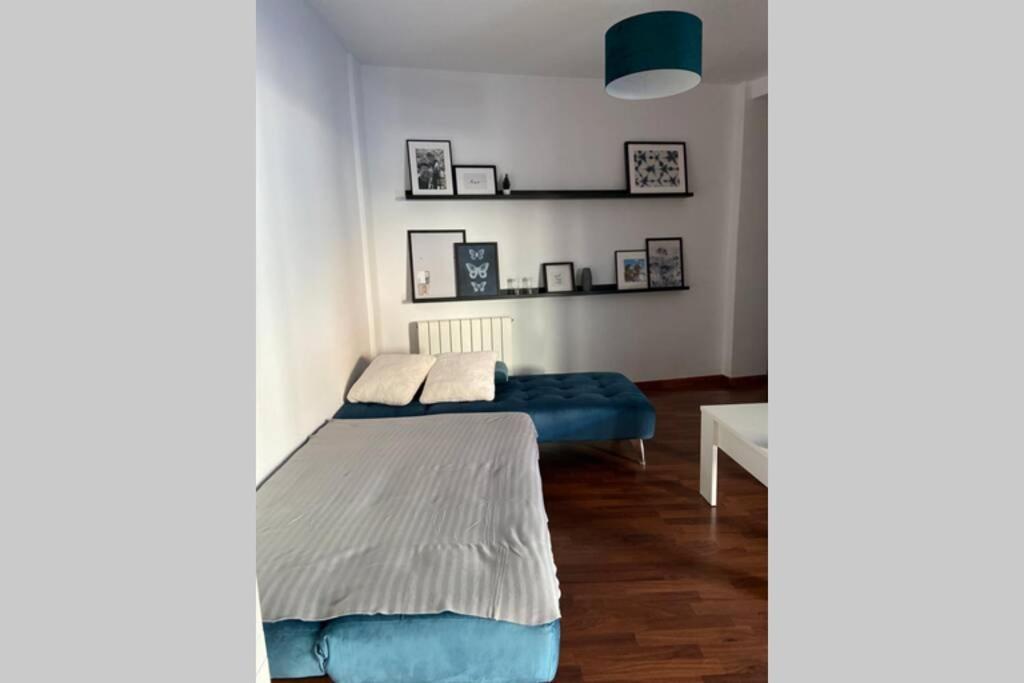 Apartamento Con Gran Jardin Privado Apartment Figueres  Exterior photo